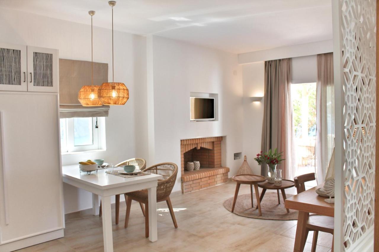 Akropolis Village Complex Of Luxury Residence Kyra Panagia Extérieur photo
